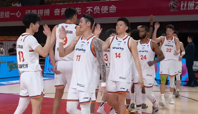 CBA常规赛落幕！福建双杀广东 四川42连败 宁波助攻广州进季后赛